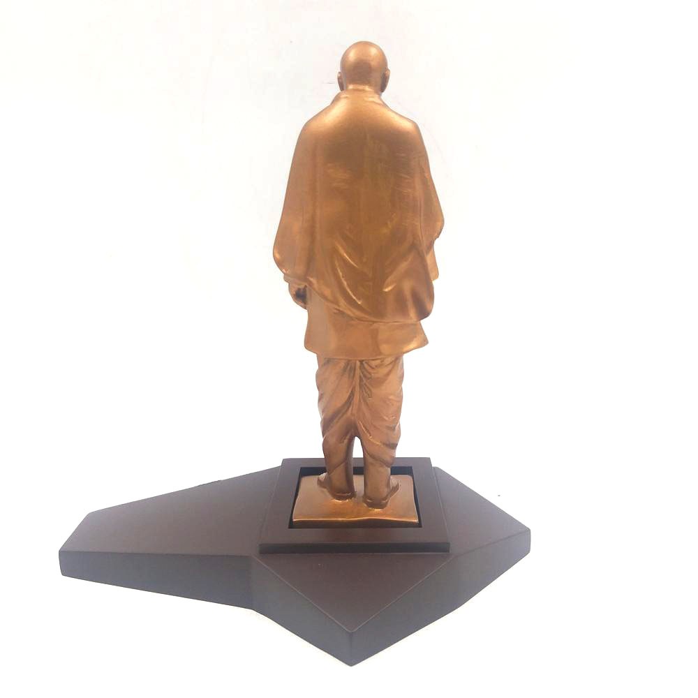 Fiber Vallabhbhai Patel Standing Show Piece H 10"